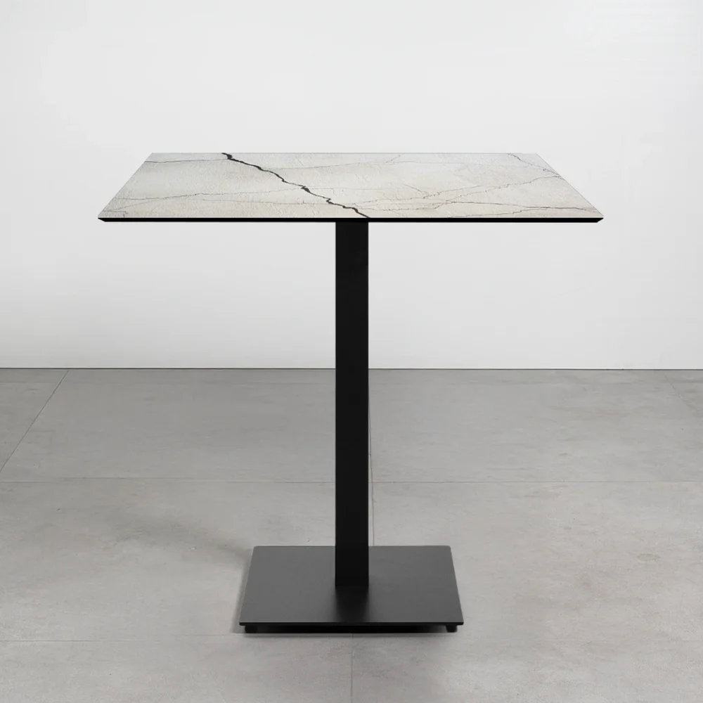 Tavolo con top in HPL 70x70 White Moon