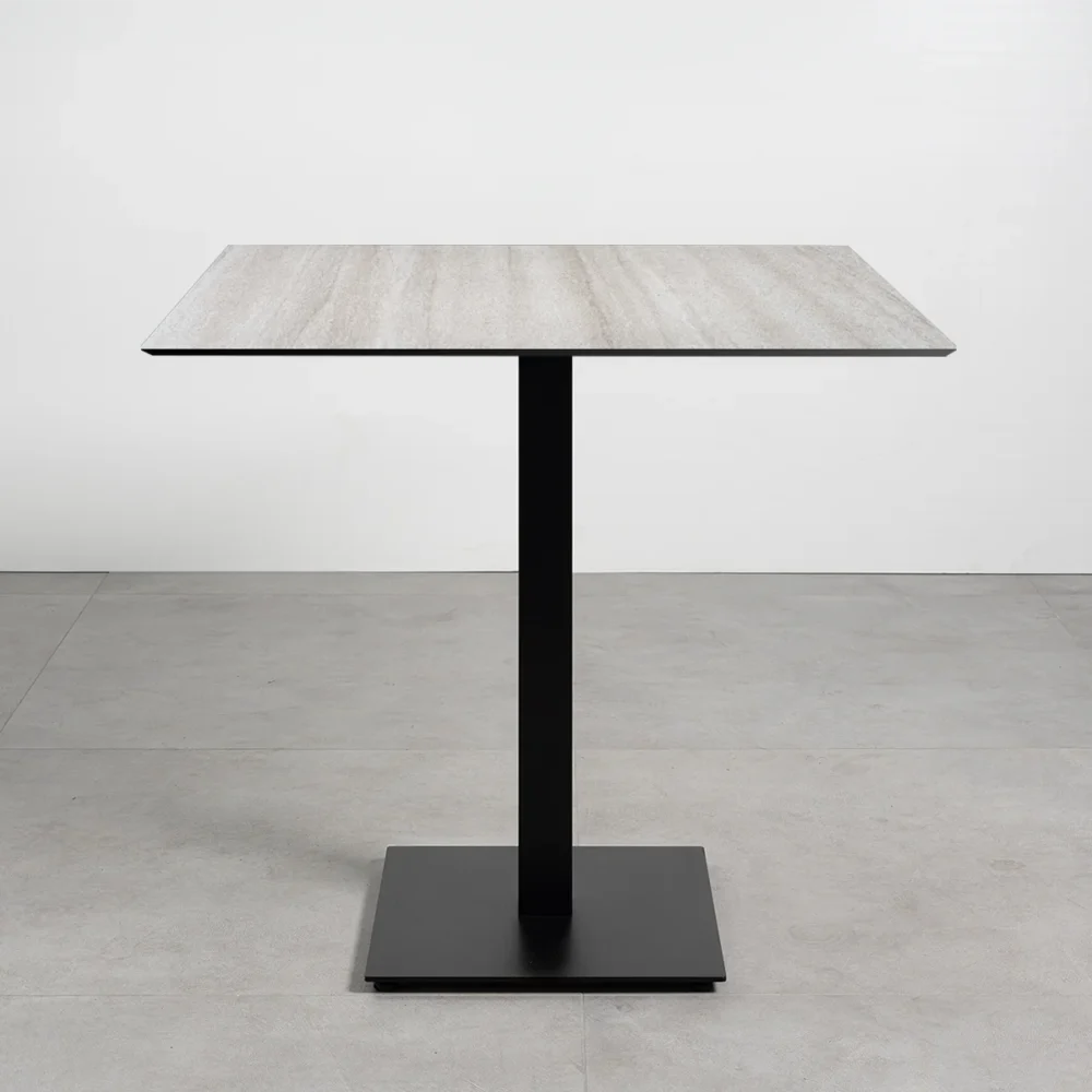 Tavolo con top in HPL 80x80 Travertino